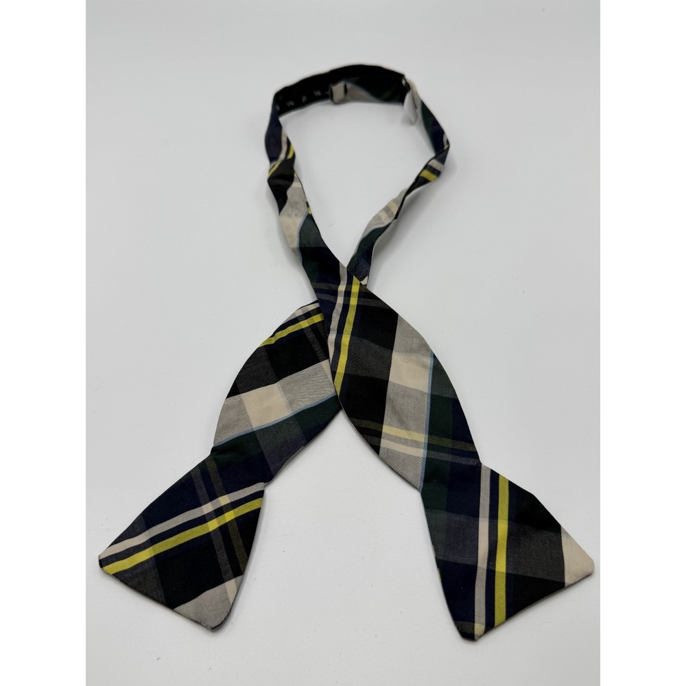 Vintage RN 54726 Plaid Tartan 100% Cotton Adjustable Self-Tie Bow Tie AS IS